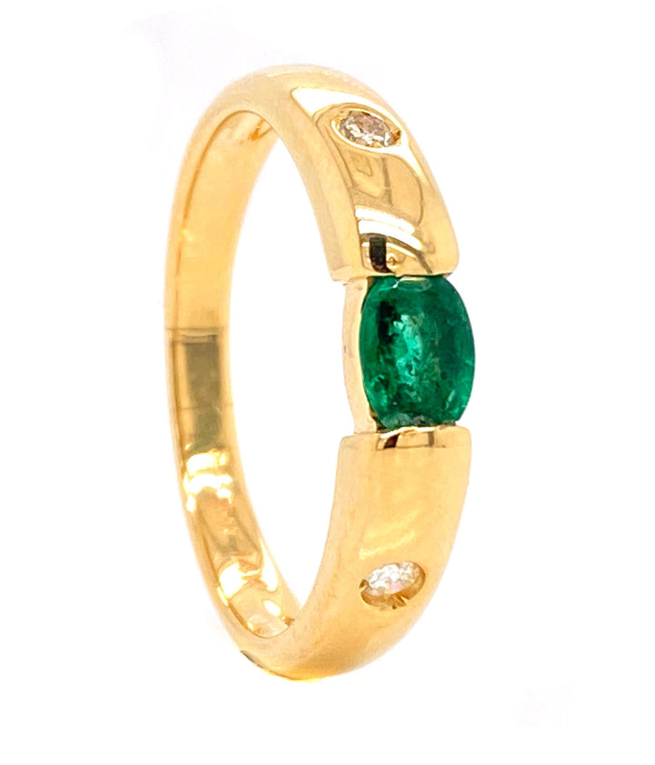 18kt Yellow Gold Emerald And Diamond Ring