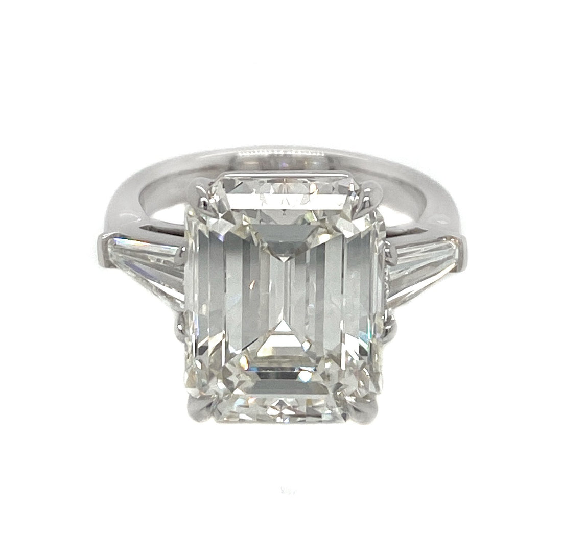 Platinum And Diamond Ring(Without Center Stone)