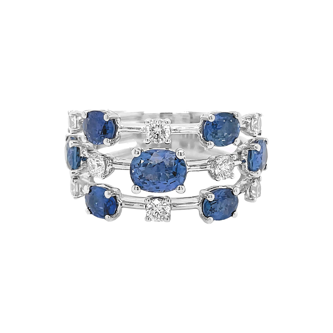 18kt White Gold Diamond and Blue Sapphire Ring