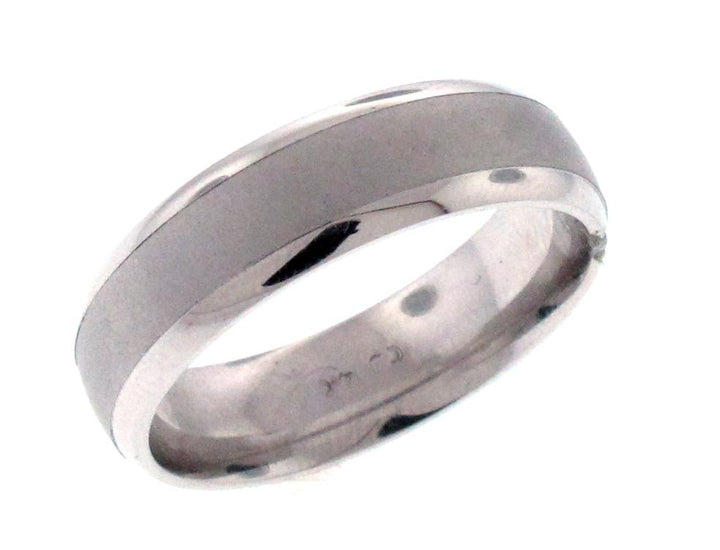 14kt White Gold Men's Wedding Band