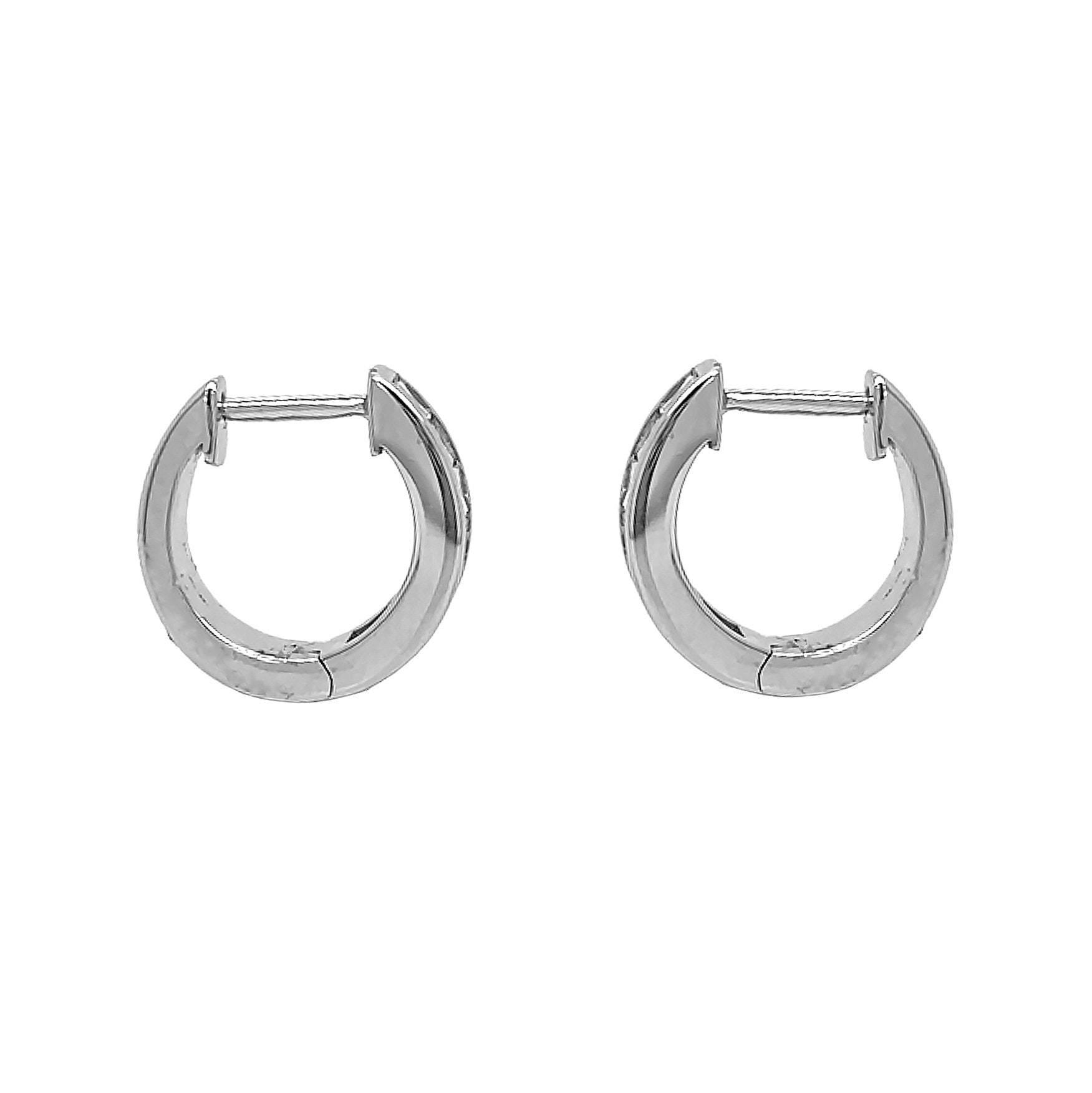 18kt White Gold Diamond Huggie Earrings