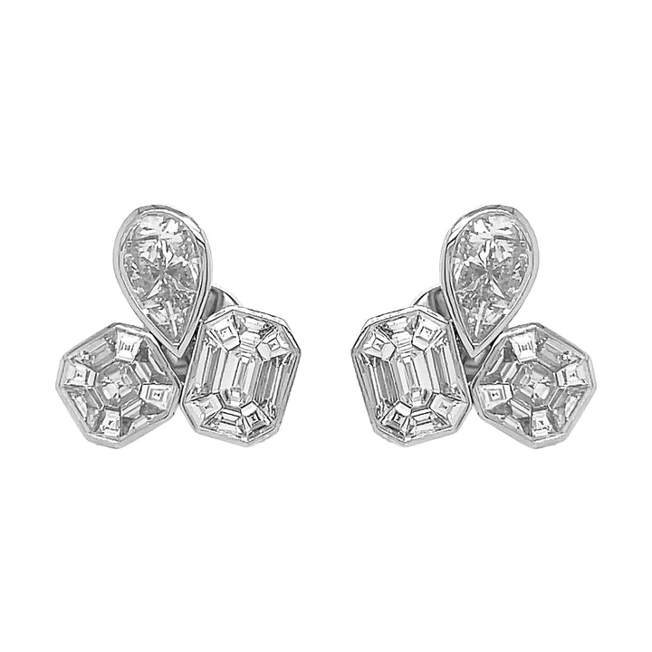 18kt White Gold Diamond Earrings