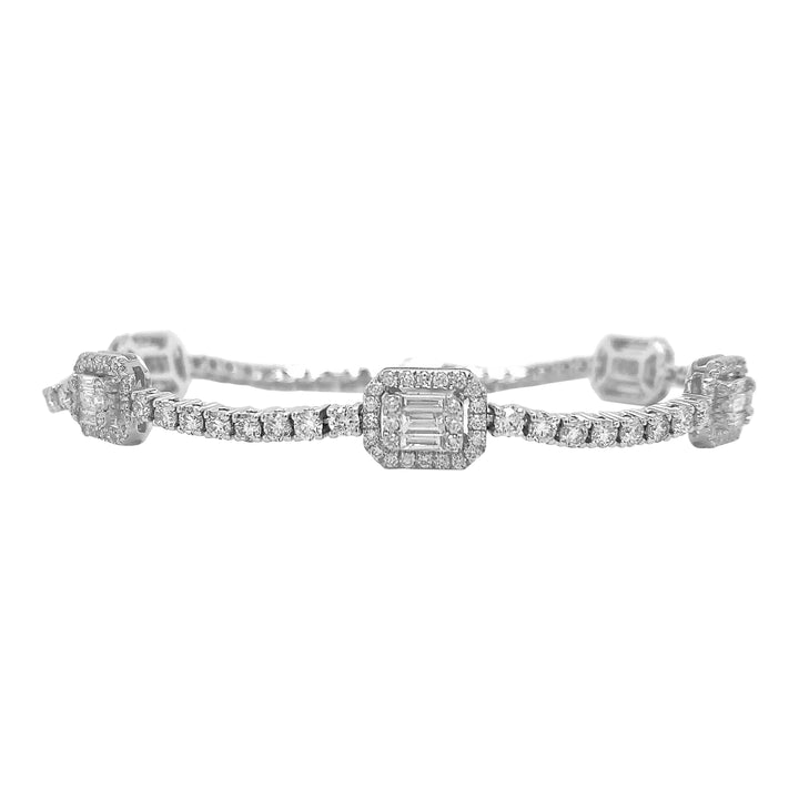18kt White Gold Diamond Ring