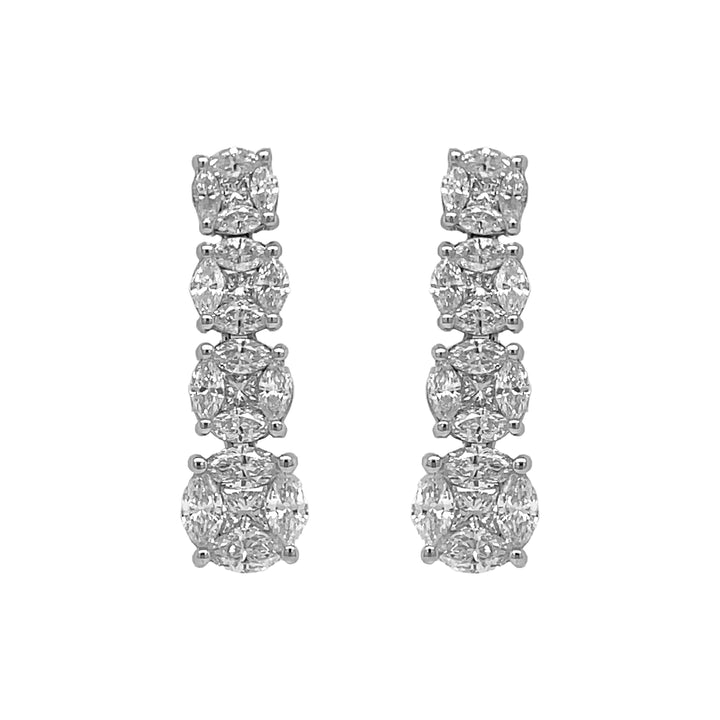 18kt White Gold Diamond Dangling Earrings