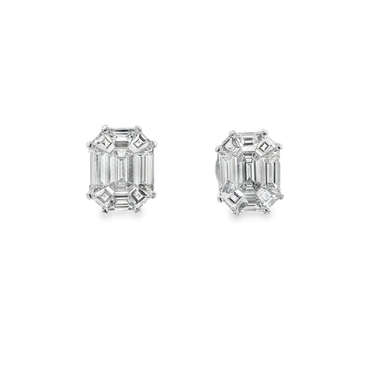 18kt White Gold Diamond Earrings