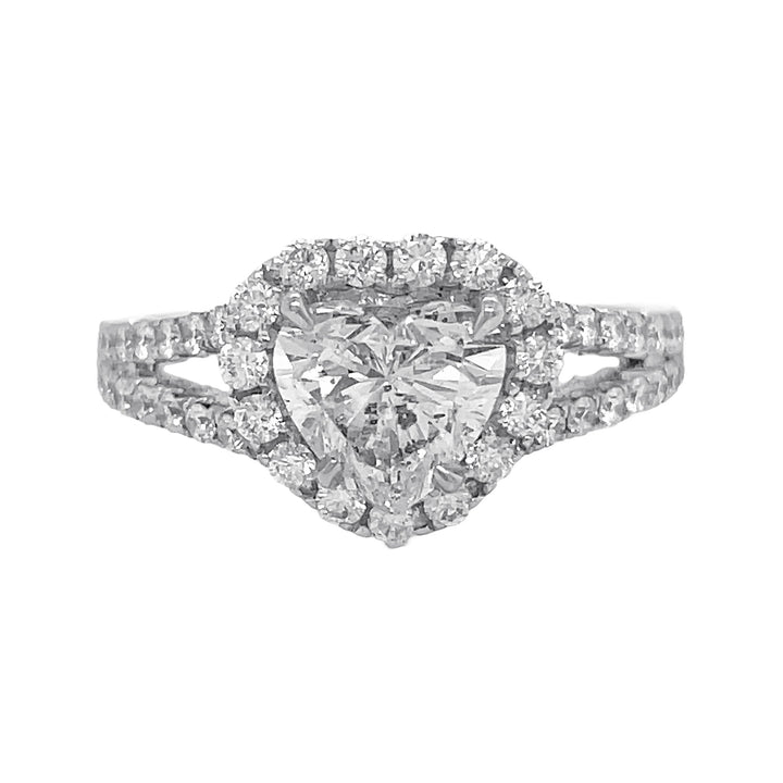 18kt White Gold Diamond Heart Ring