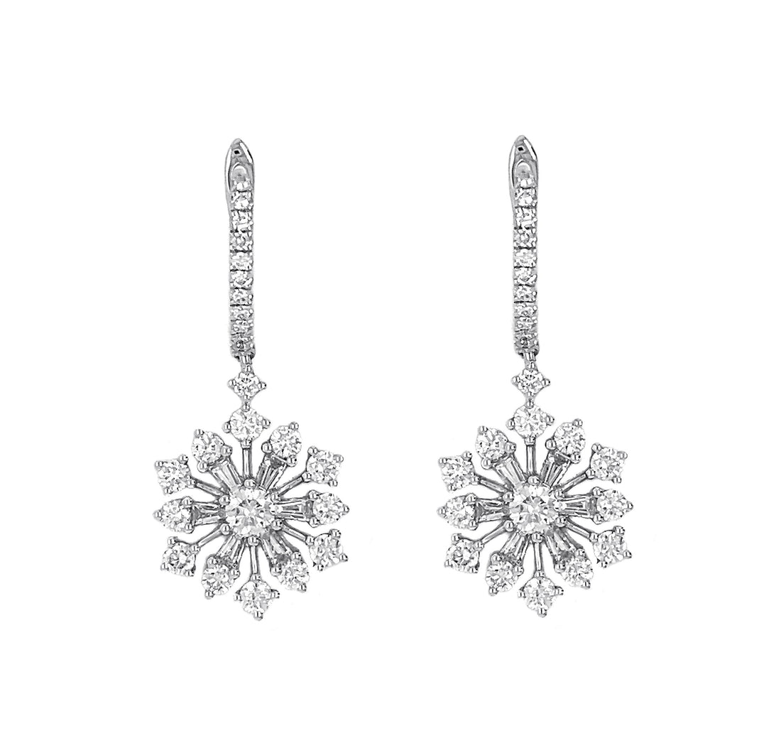 18kt White Gold Diamond Earrings