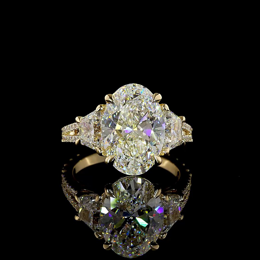 14kt Yellow Gold Lab Diamond Ring