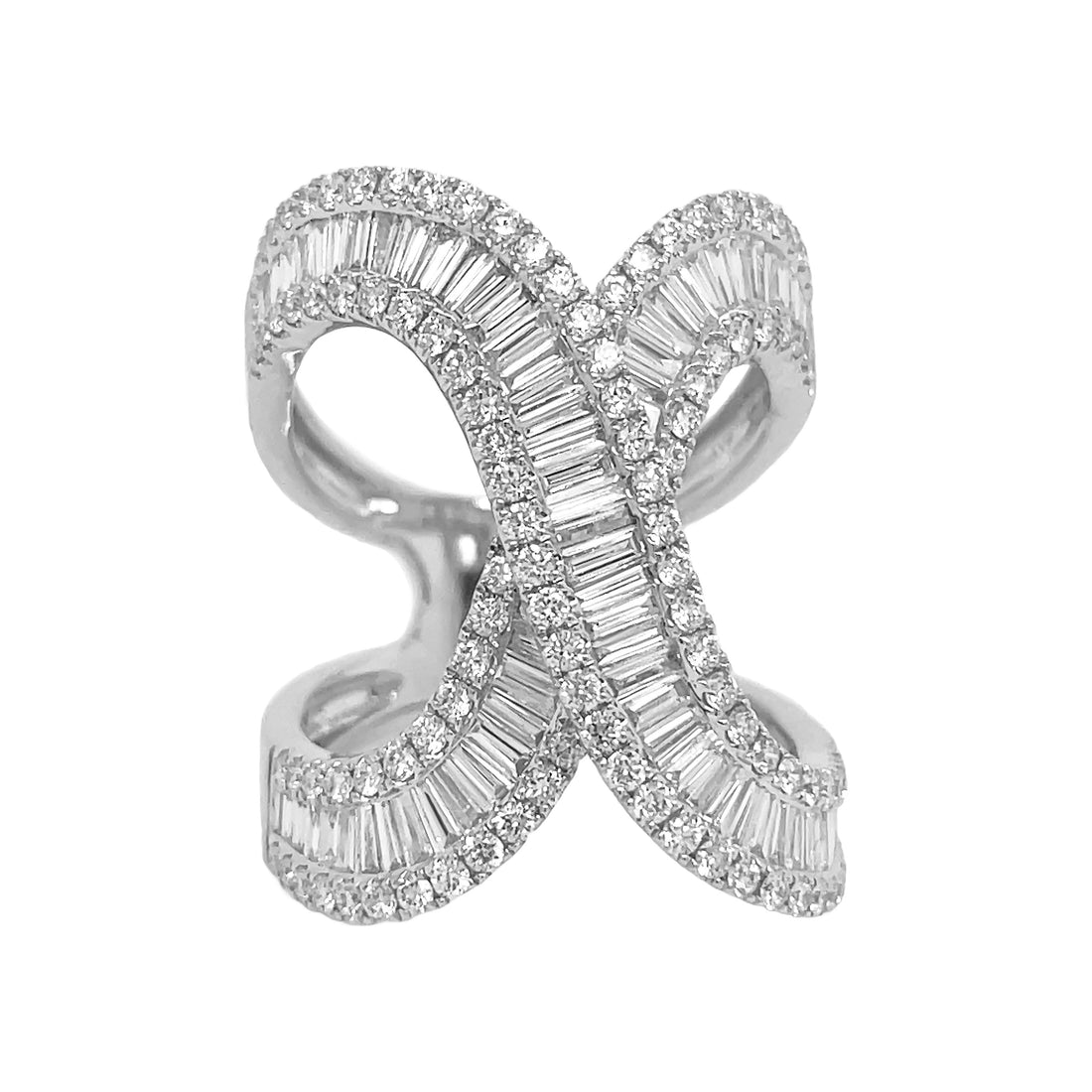 18kt White Gold Diamond Ring