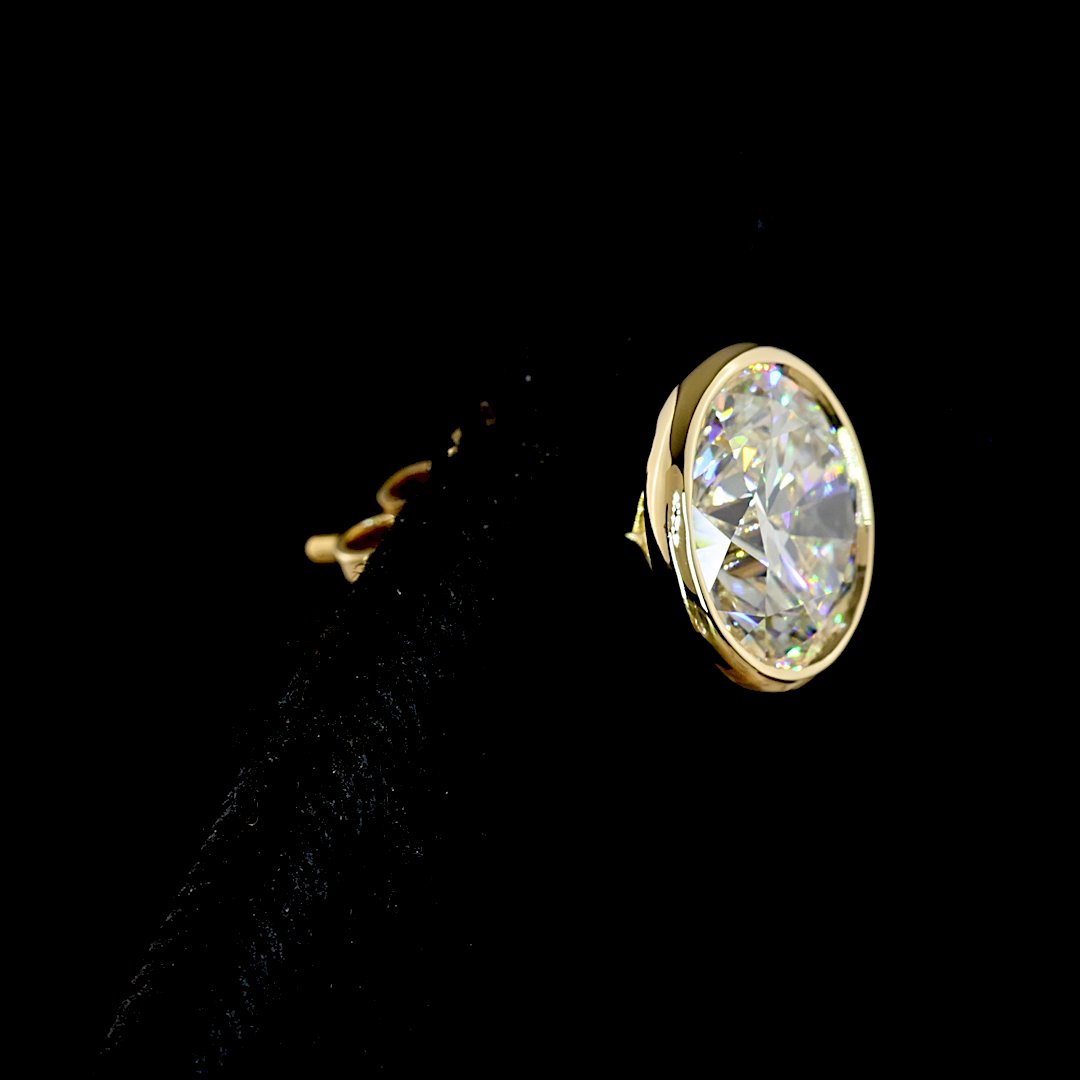 14kt Yellow Gold Lab Diamond Studs