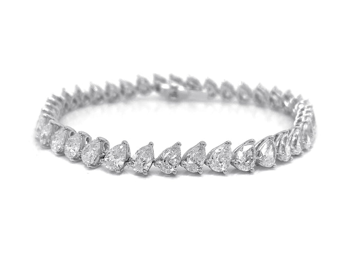 18kt White Gold Diamond Bracelet