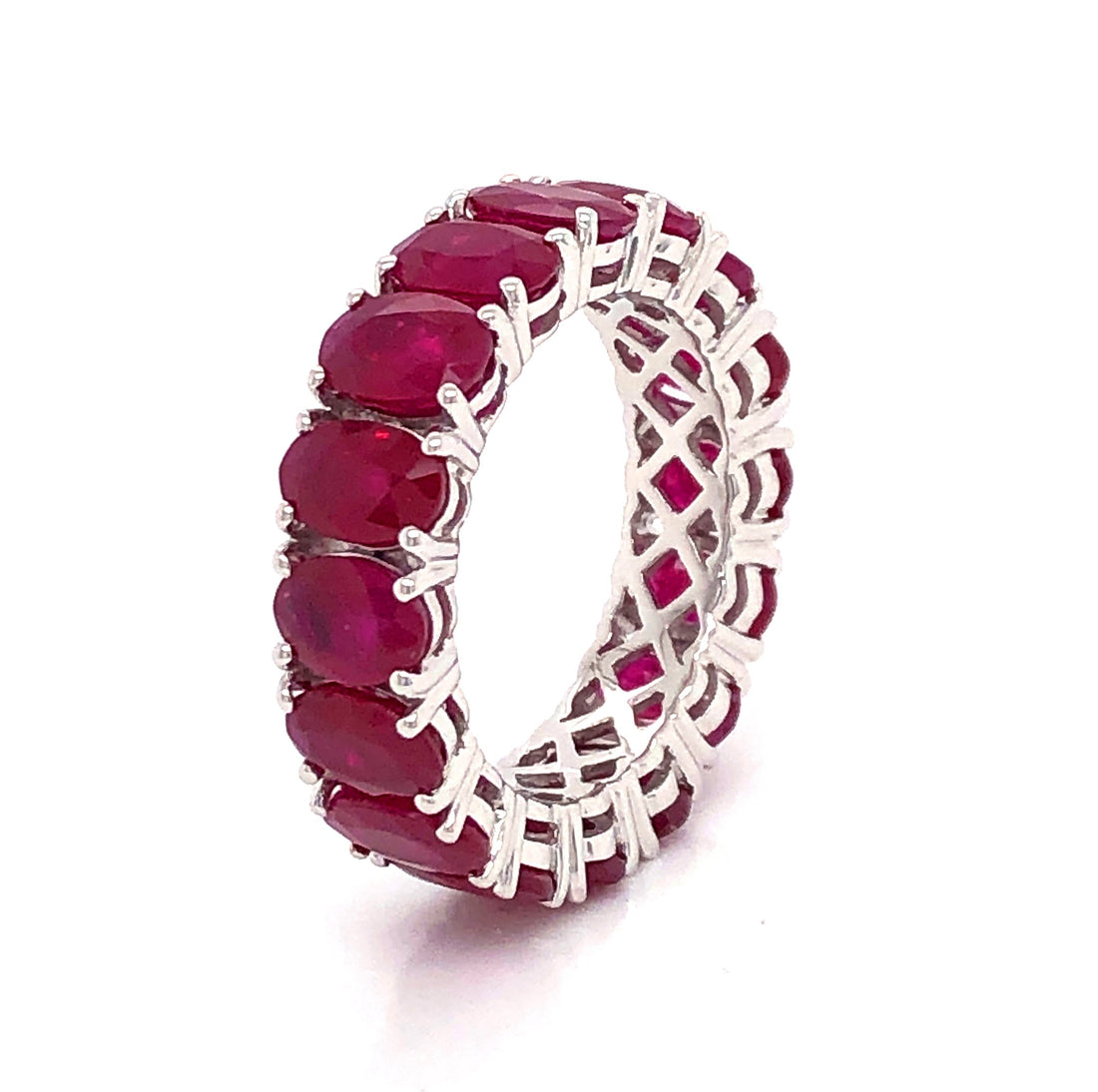18kt White Gold Ruby Band