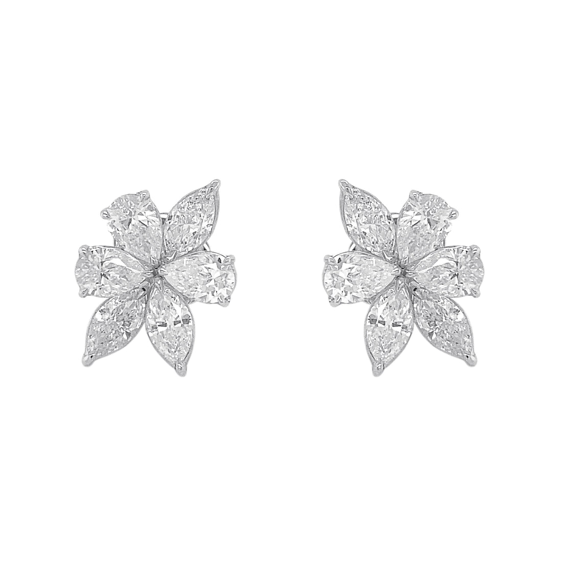 18kt White Gold Diamond Earrings