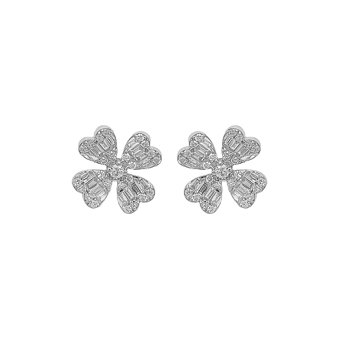18kt White Gold Diamond Earrings