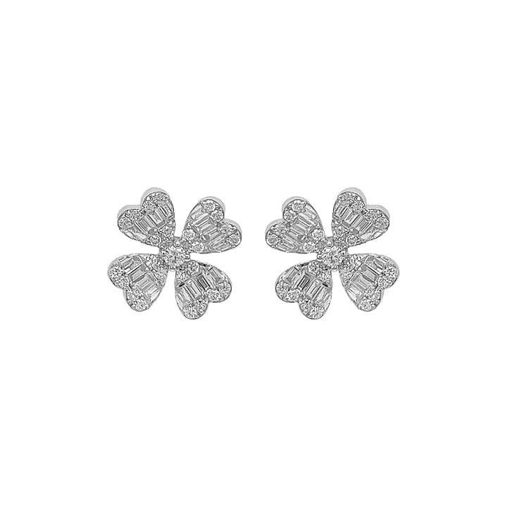 18kt White Gold Diamond Earrings