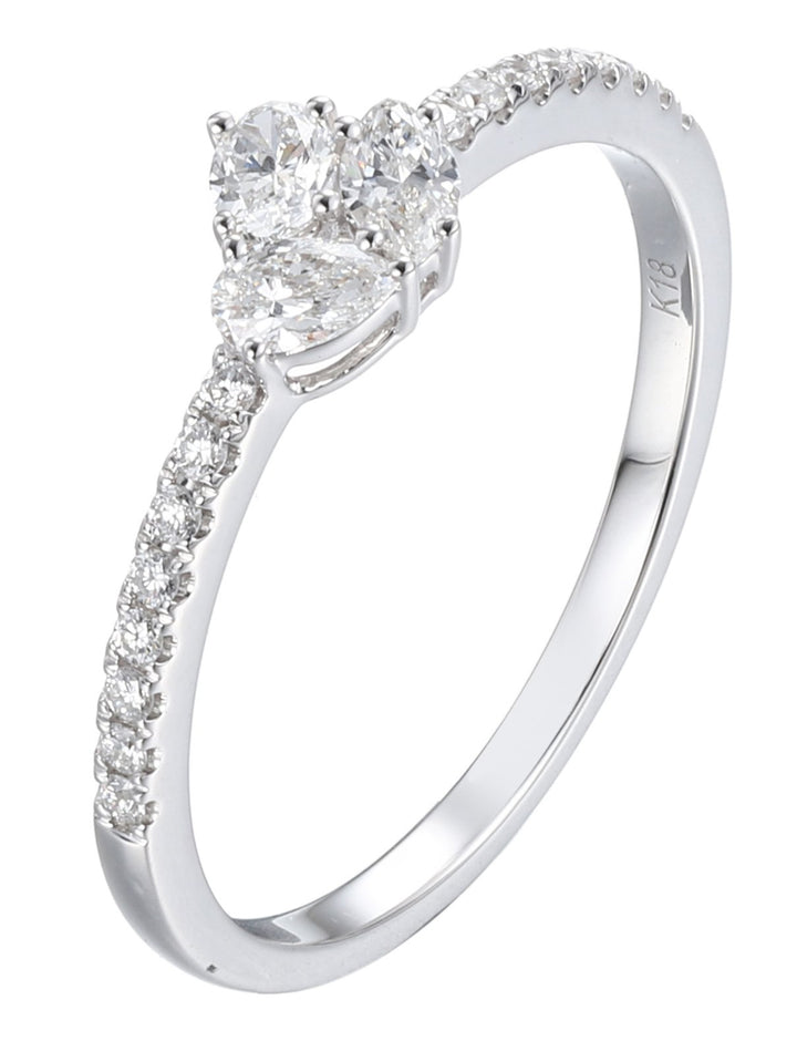 18kt White Gold Diamond Ring