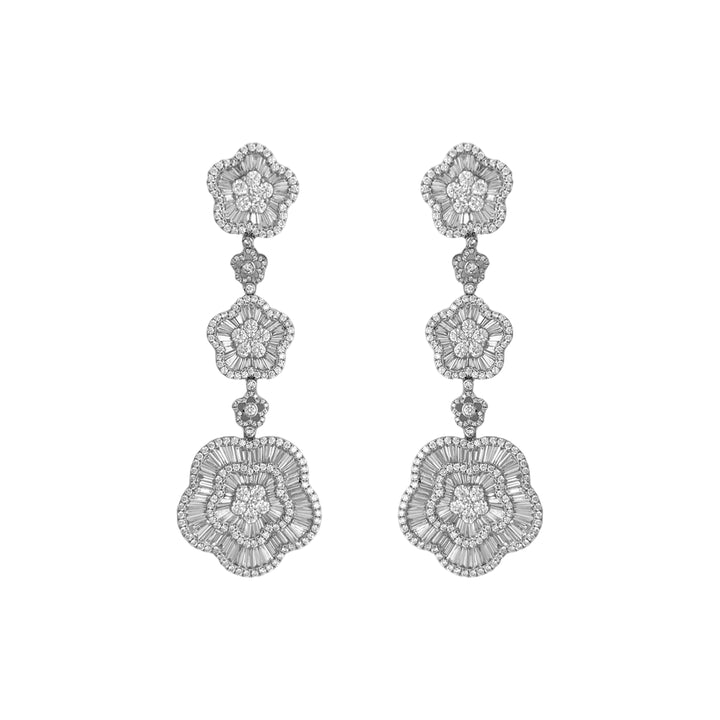 18kt White Gold Diamond Dangling Flower Earrings