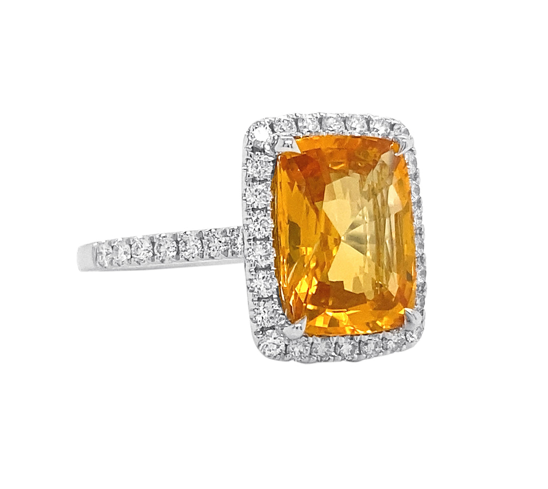 18kt White Gold Diamond and Sapphire Ring