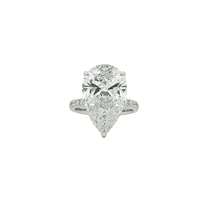 18kt White Gold Lab Diamond Ring