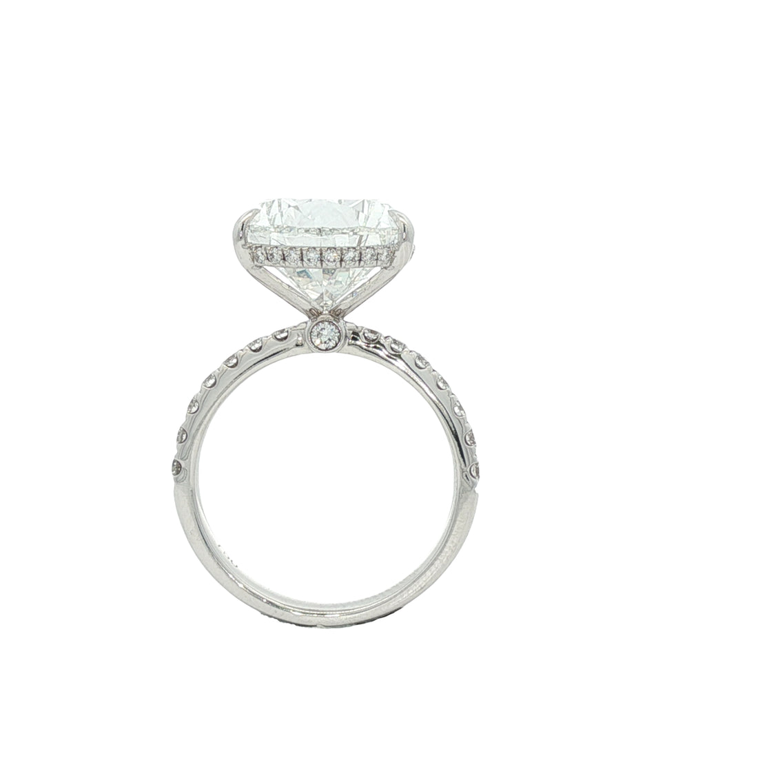 18kt White Gold Lab Diamond Ring