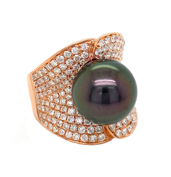 18kt Rose Gold Diamond And Pearl Ring