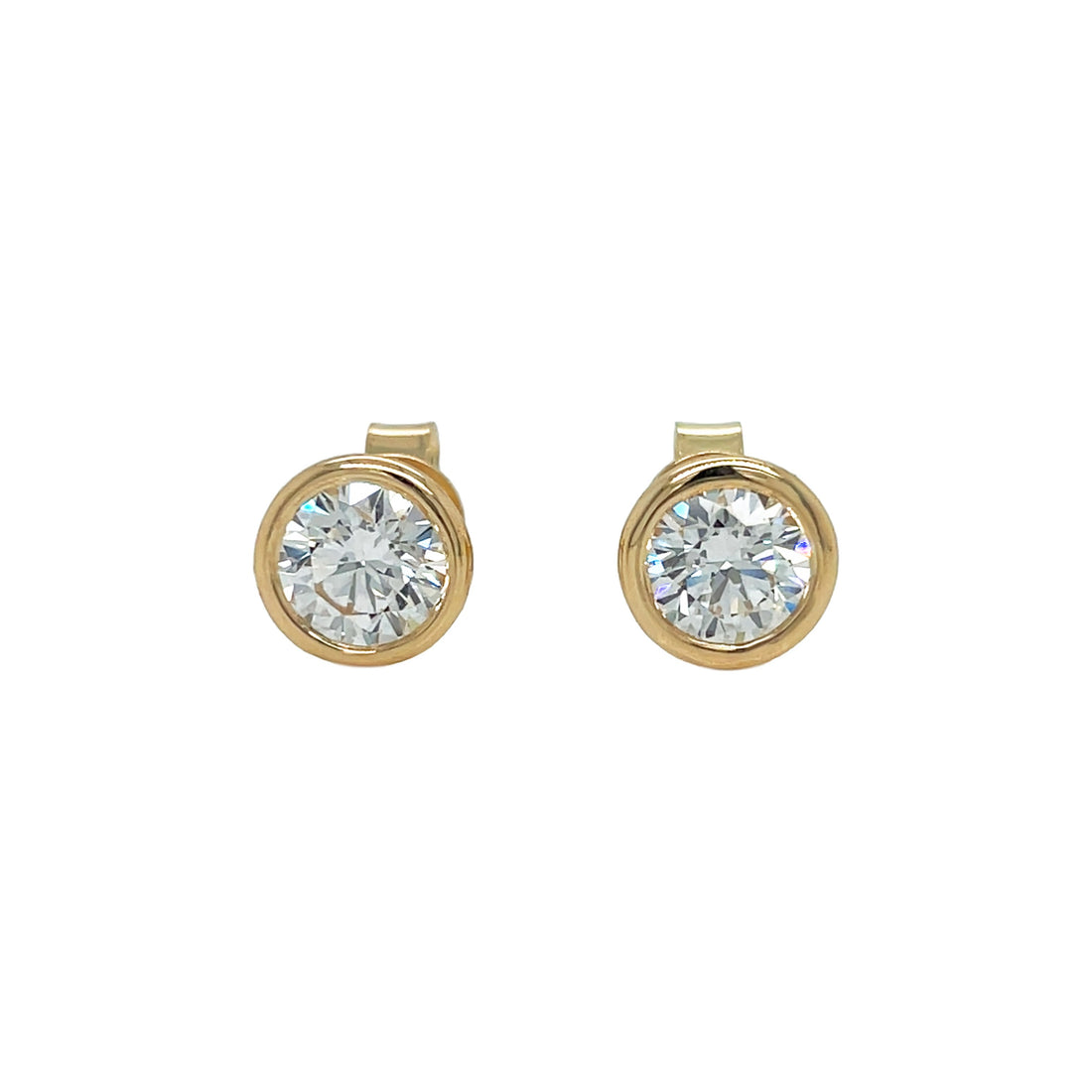 14kt Yellow Gold Diamond Studs