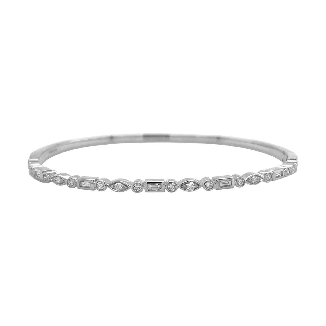 18kt White Gold Diamond Bangle