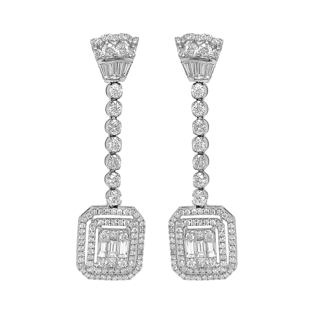 18kt White Gold Diamond Earrings
