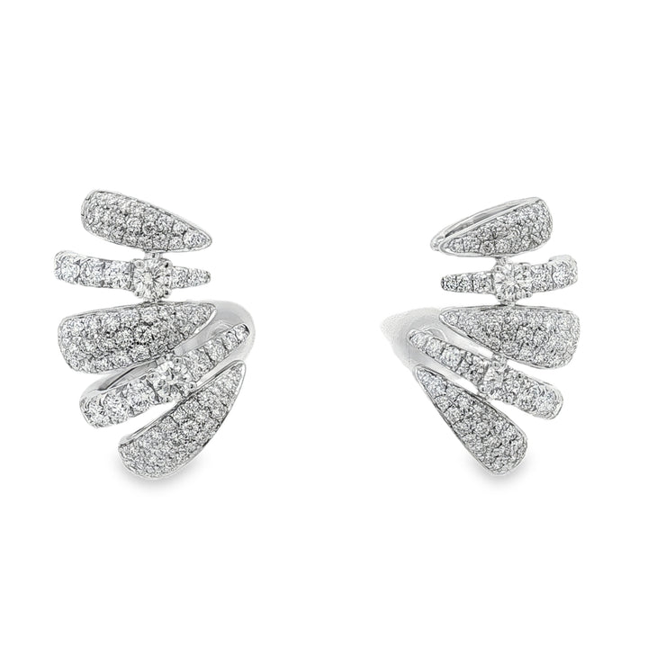 18kt White Gold Diamond Earring