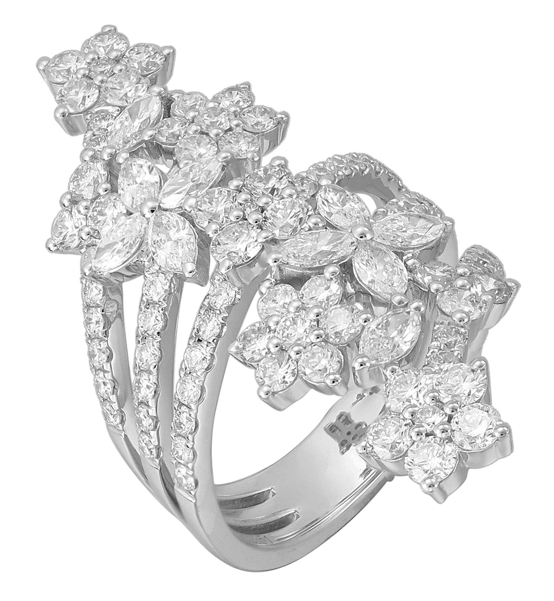 18kt White Gold Diamond Ring