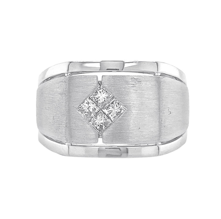 18kt White Gold Diamond Ring