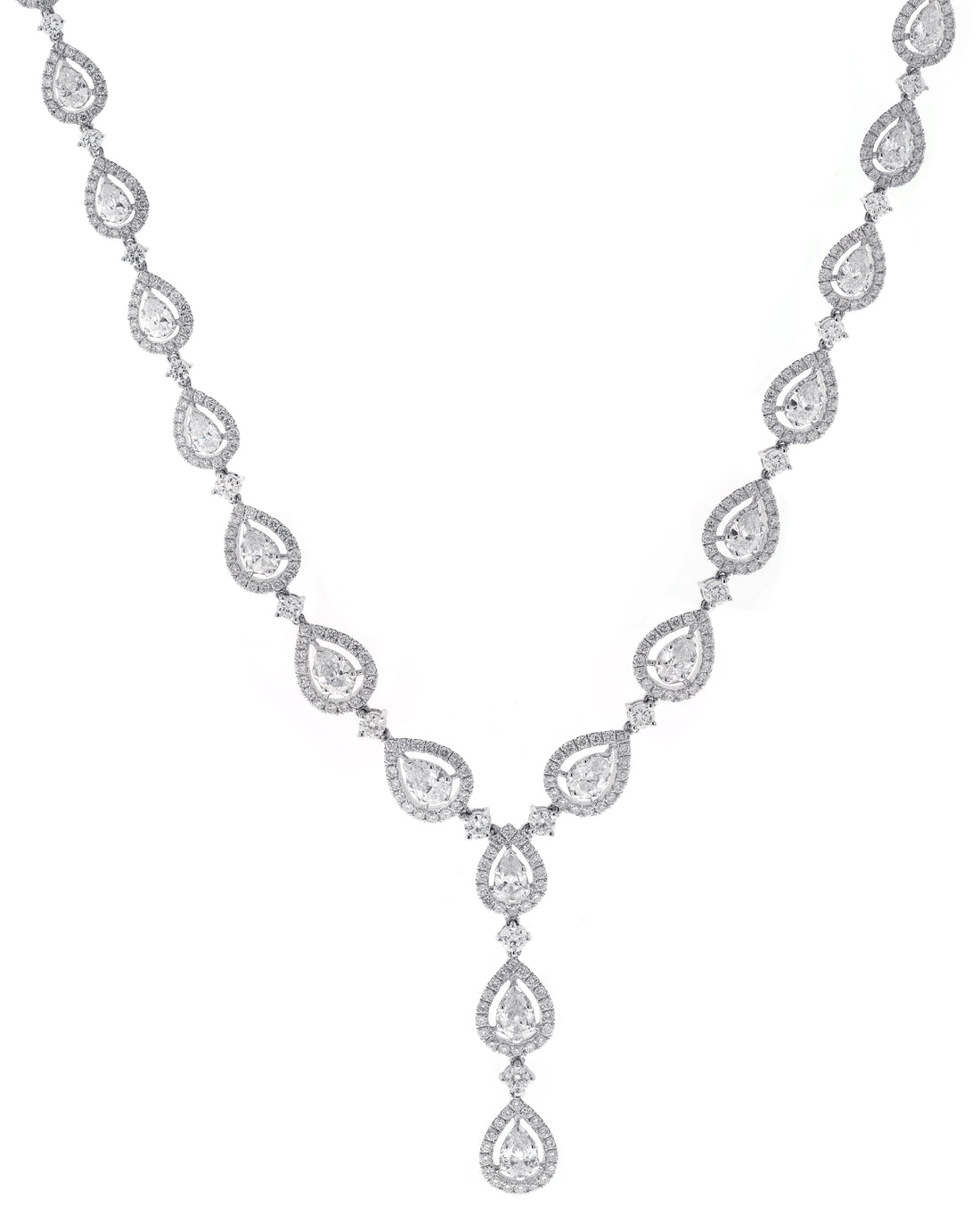 18kt White Gold Diamond Necklace
