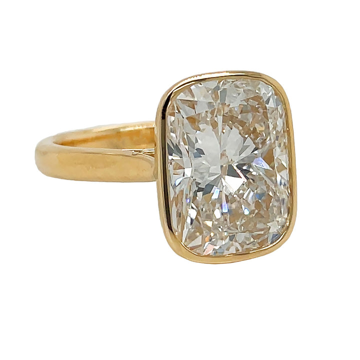14kt Yellow Gold Lab Diamond Ring