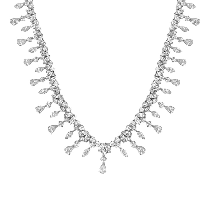 18kt White Gold Diamond Dangling Necklace