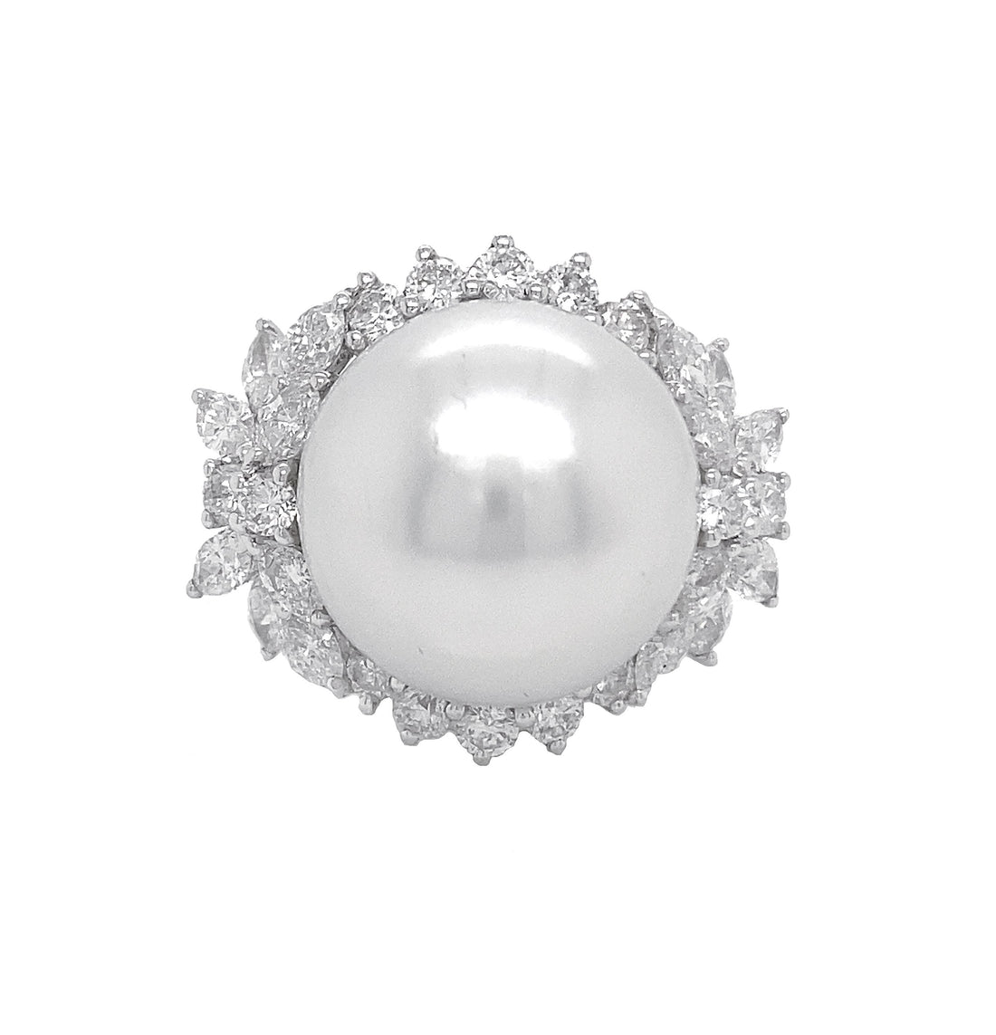 18kt White Gold Diamond and Pearl Ring