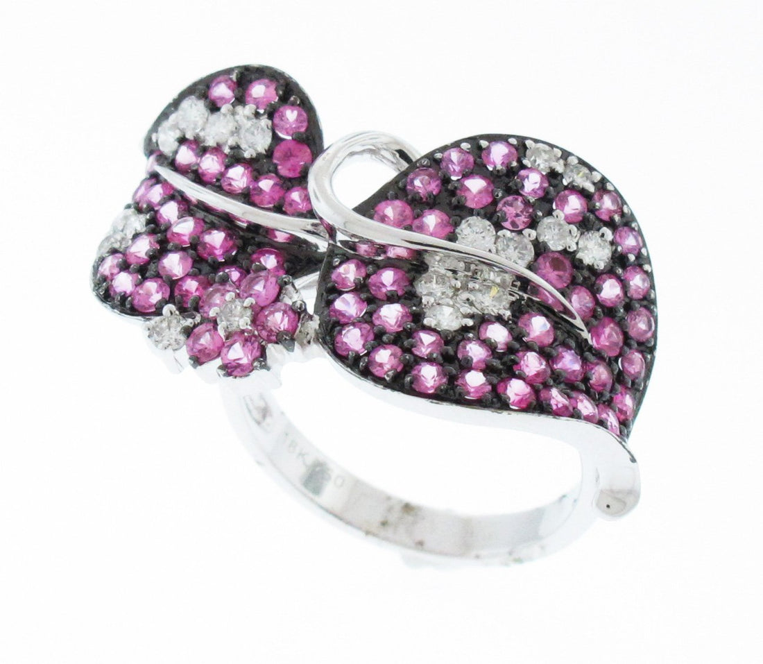 18kt White Gold Pink Sapphire Ring