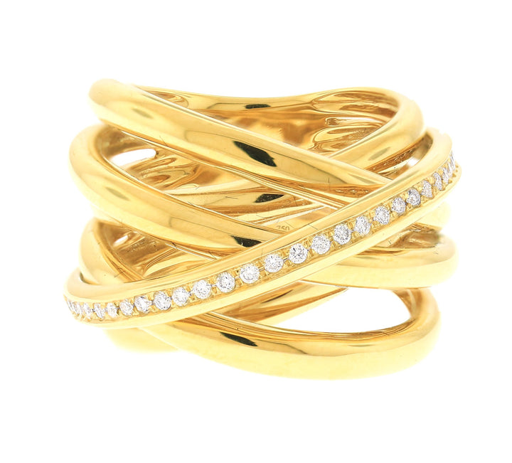 18kt Yellow Gold Diamond Ring