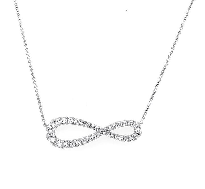 18kt White Gold Diamond Pendant
