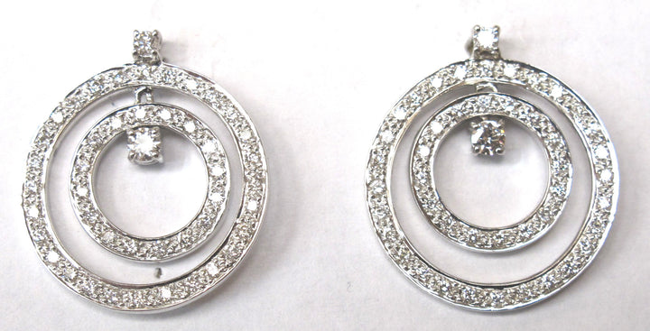 18kt White Gold Diamond Earrings