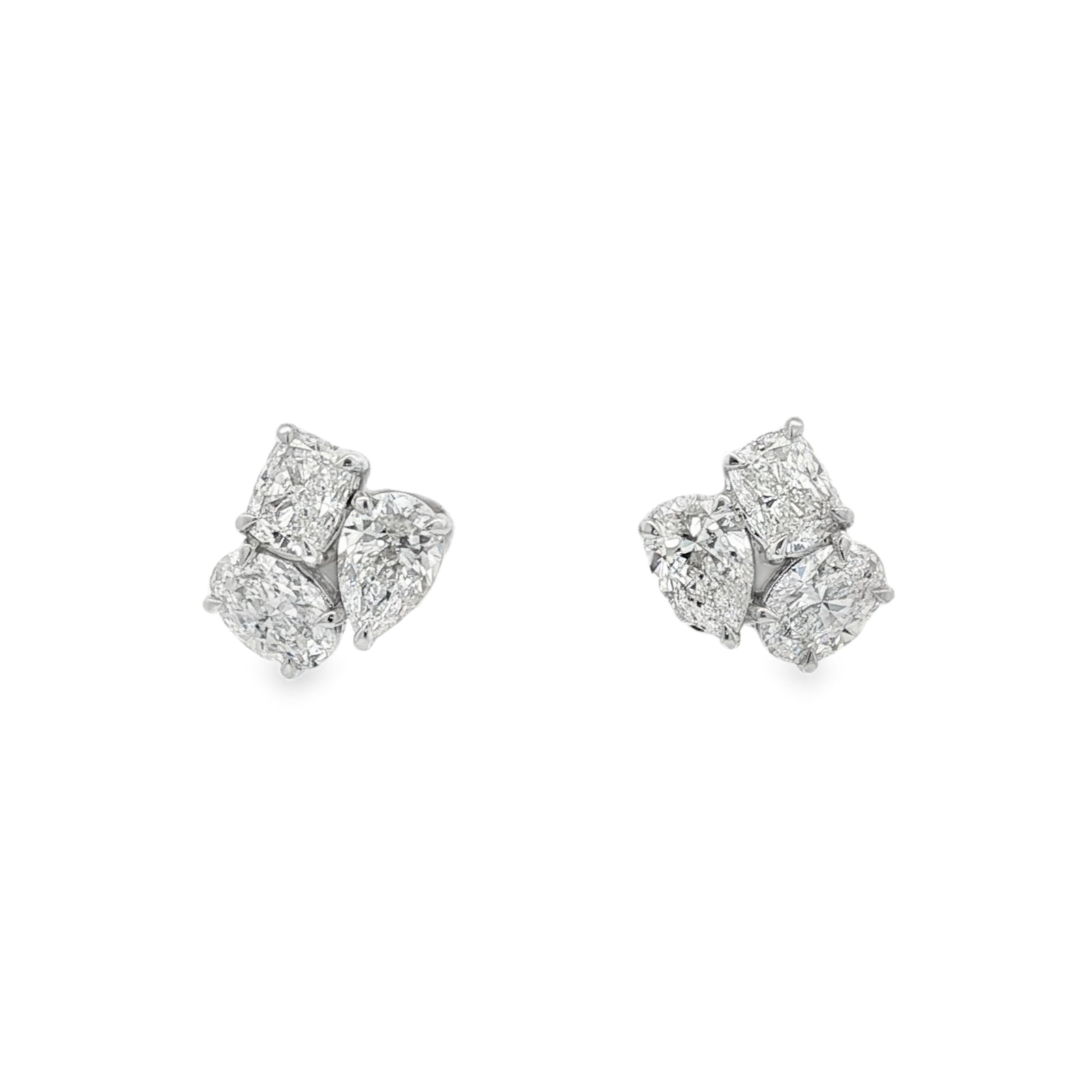 18kt White Gold GIA Certified Diamond Earrings
