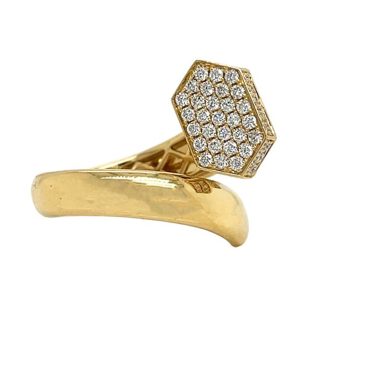 18kt Yellow Gold Diamond Ring