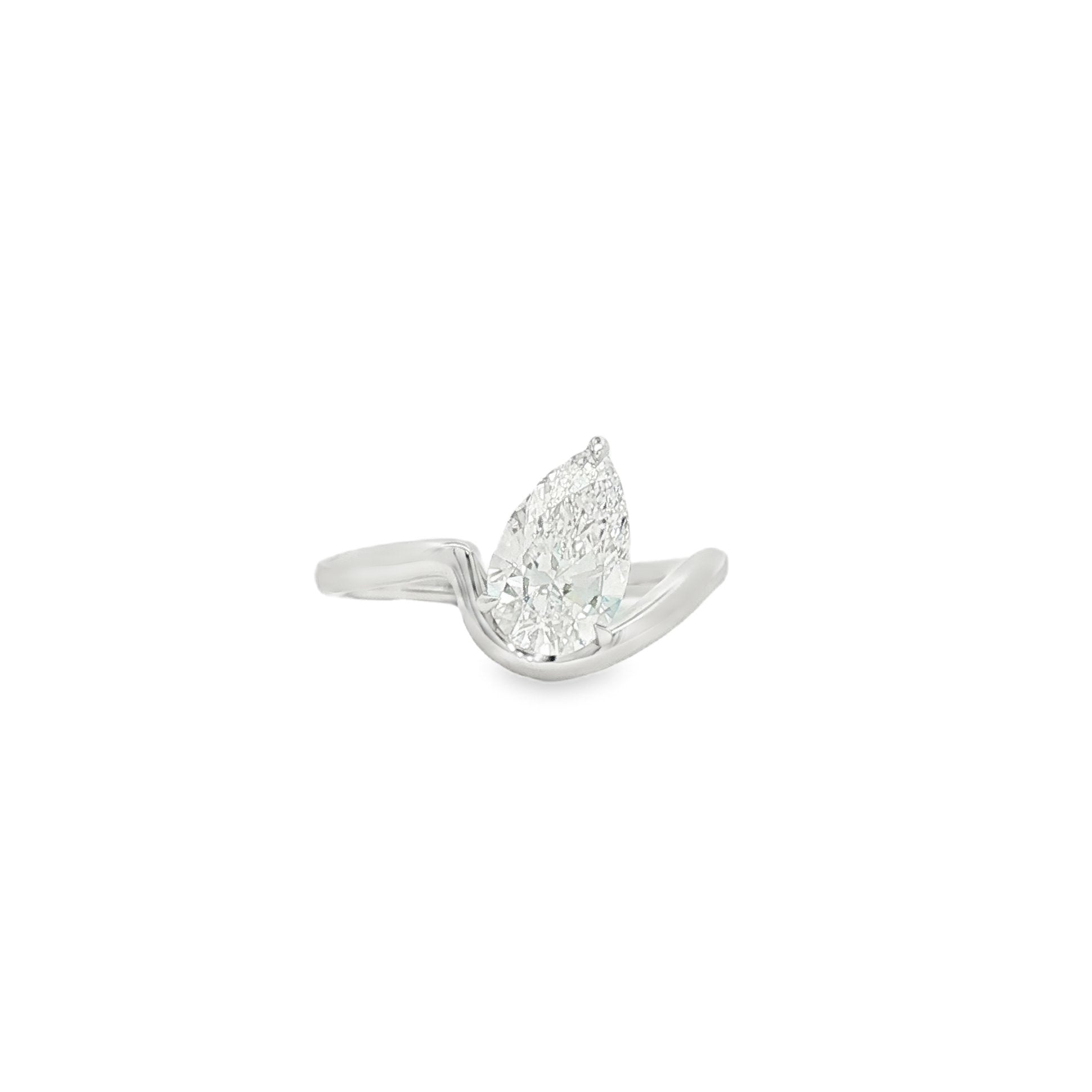 14kt White Gold Lab Diamond Ring