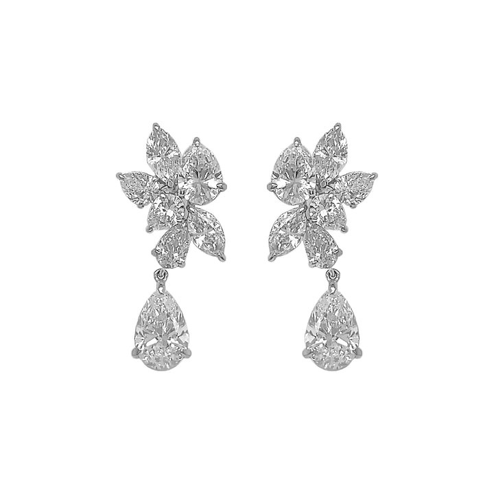 18kt White Gold Diamond Earrings