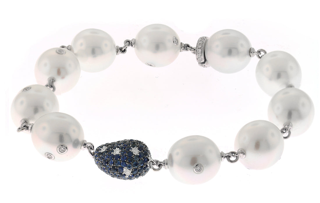 18kt White Gold Diamond And Sapphire Bracelet