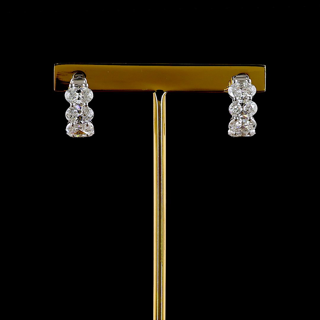 14kt White Gold Lab Diamond Earring