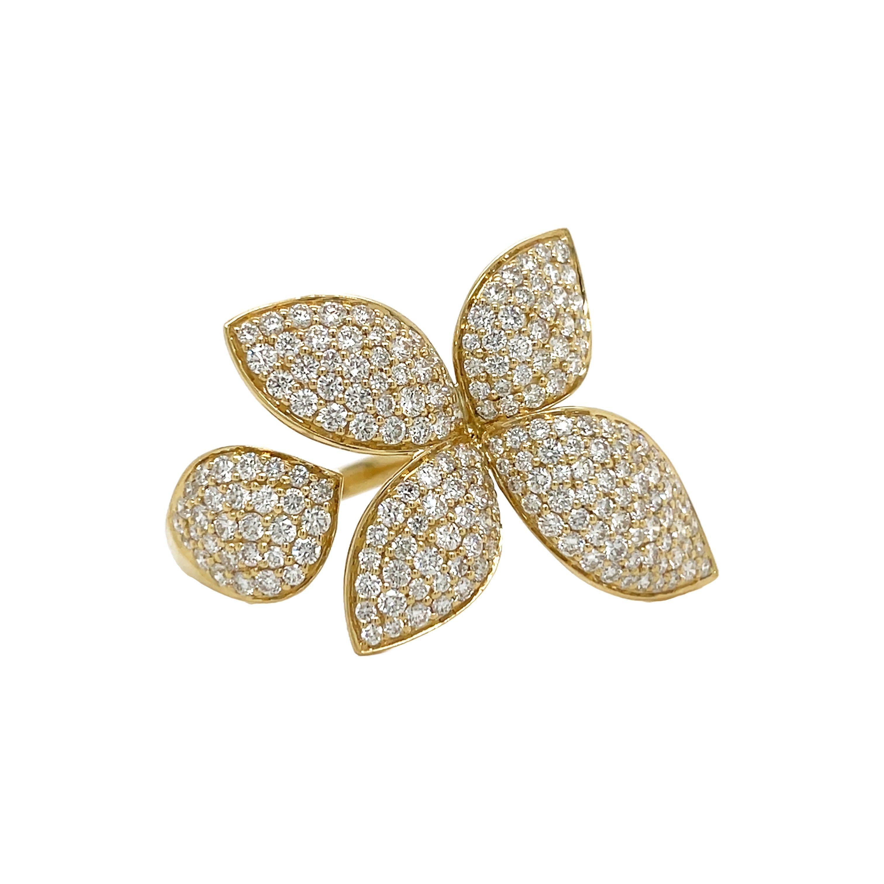 18kt Yellow Gold Diamond Flower Rings