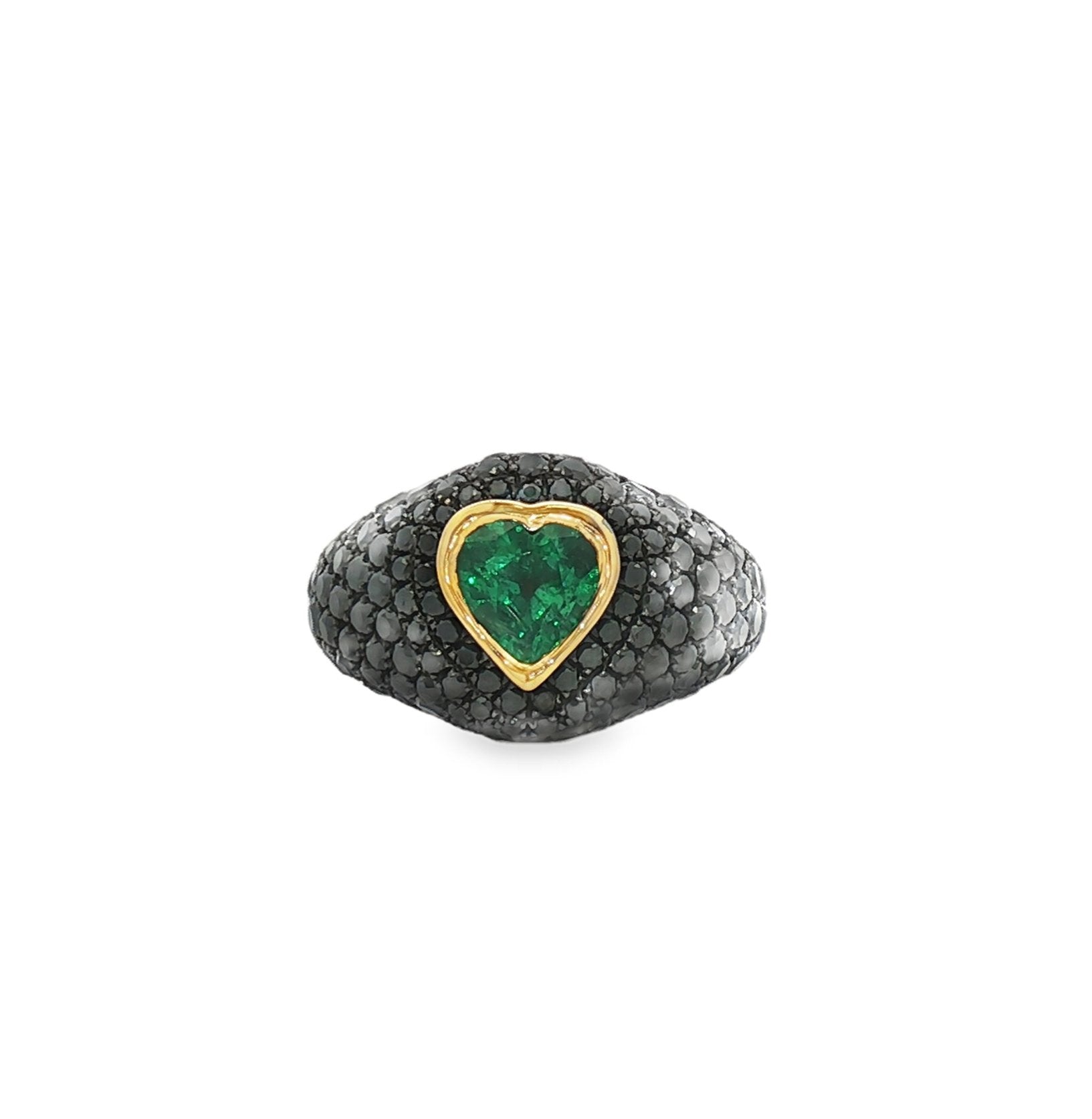 18kt Yellow Gold Diamond And Green Emerald Ring