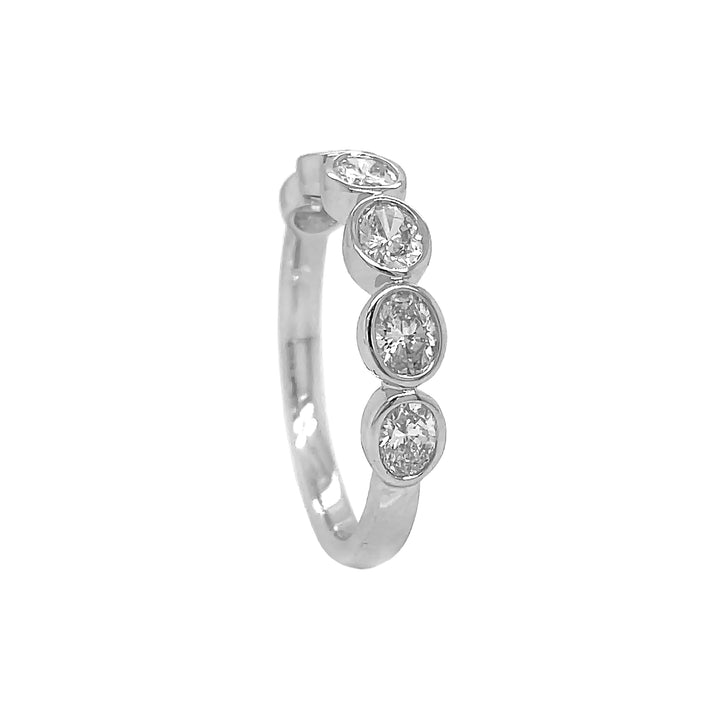 18kt White Gold Diamond Band