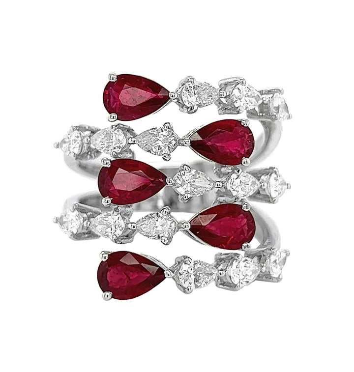 18kt White Gold Diamond And Ruby Ring