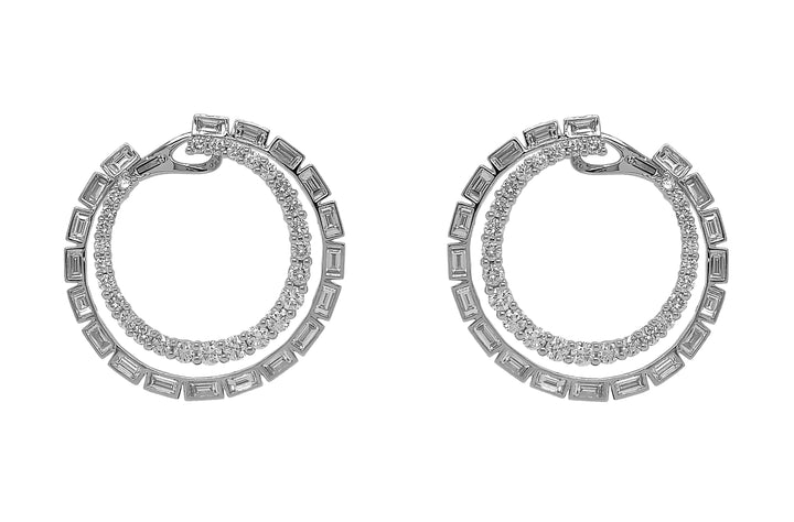 18kt White Gold Diamond Earrings